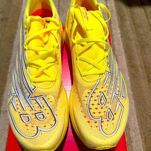 New Balance FuelCell Super Comp Elite v3 Size 12.5 NEW Running Train Retail $250